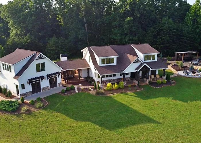 The Nest At Cardinal Hill Dahlonega