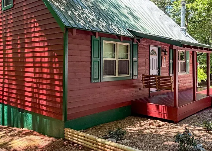 Pets Welcome! Quiet Retreat W/ Covered Back Deck!